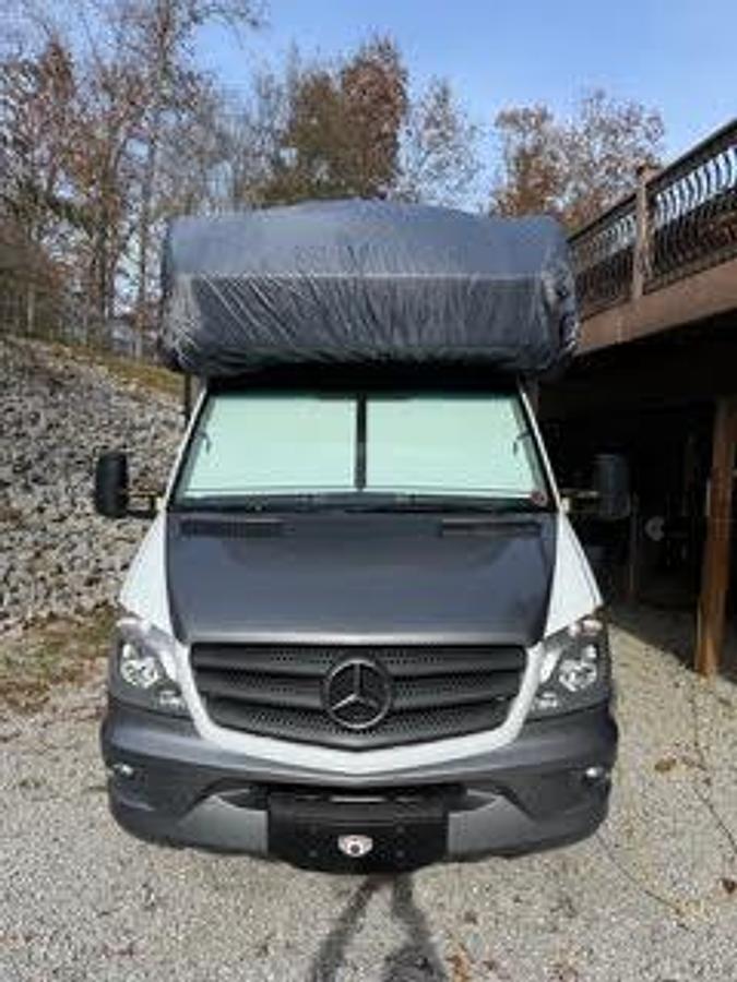 Used 2018 Winnebago View 24V Class C Motorhome