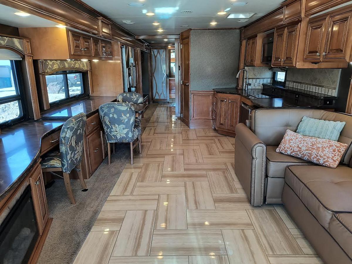 Used 2015 Thor Motor Coach Tuscany 45AT Class A Motorhome