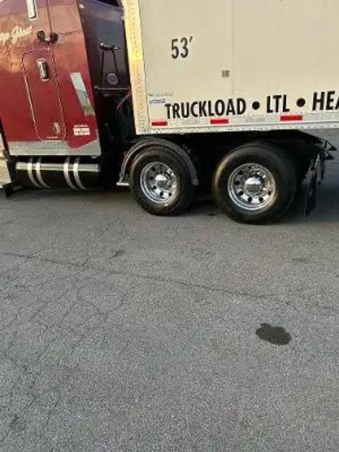 Used 2004 Peterbilt 379