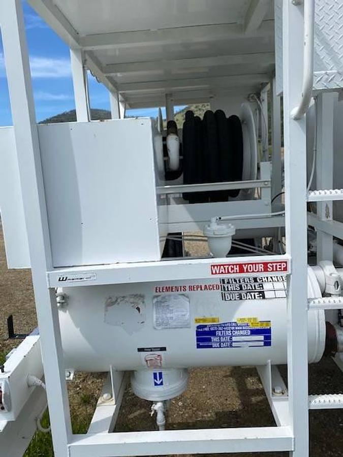 Used 1987 Ford F700 Jet A Fuel Truck