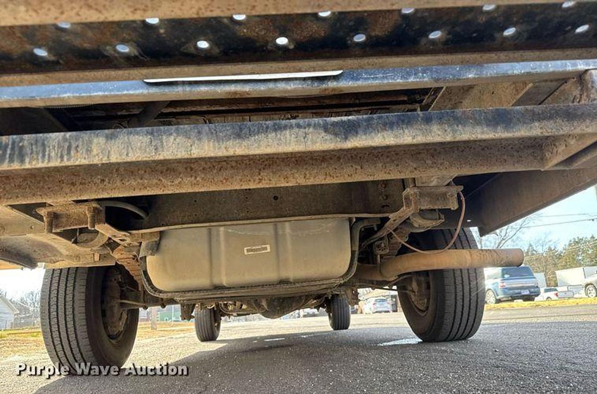 Used 2012 Ford E350 Super Duty Box Truck