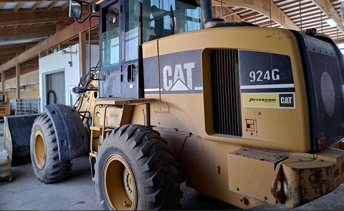 Used 2005 CATERPILLAR 924G