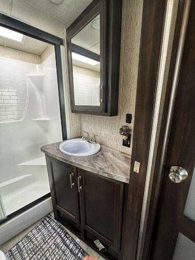 Used 2019 Grand Design Momentum 381M