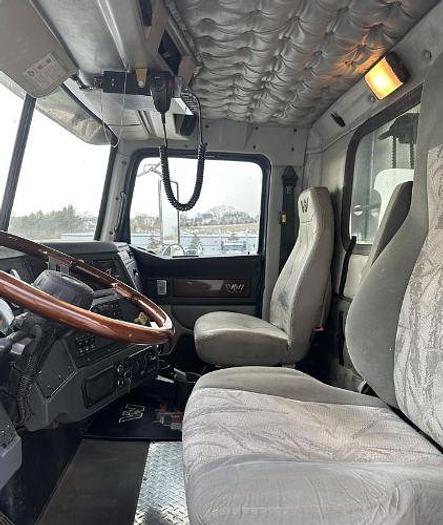 Used 2012 WESTERN STAR 4900