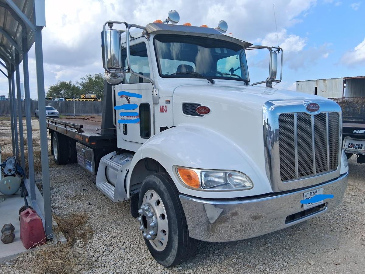 Used 2019 Peterbilt 337 Rollback Wrecker