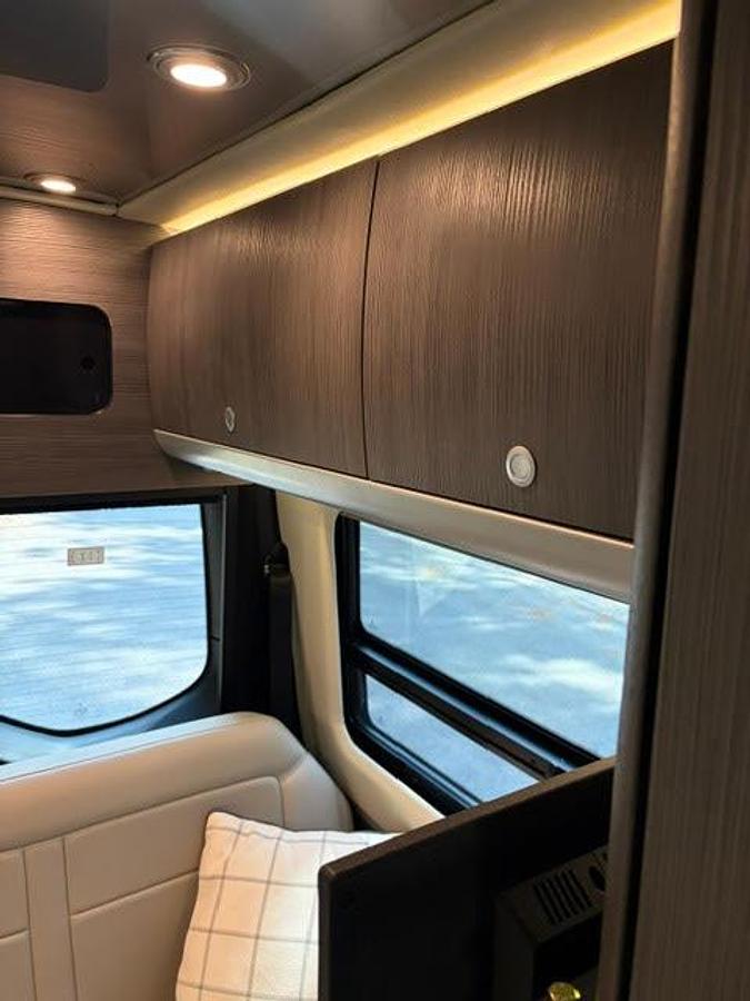 Used 2023 Airstream Interstate 19