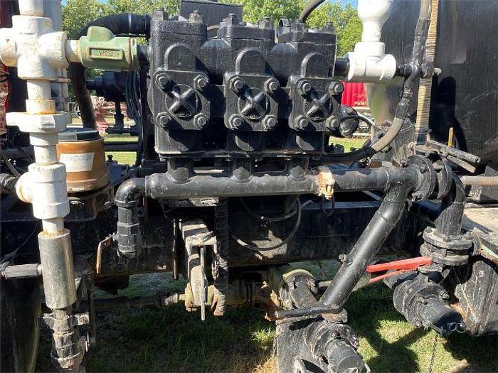 Used 2009 Volvo VHD64F430 Oil Field Truck