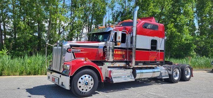 Used Like New KENWORTH 5 trucks available