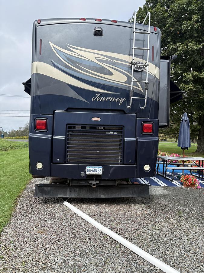 Used 2010 Winnebago Journey 40l