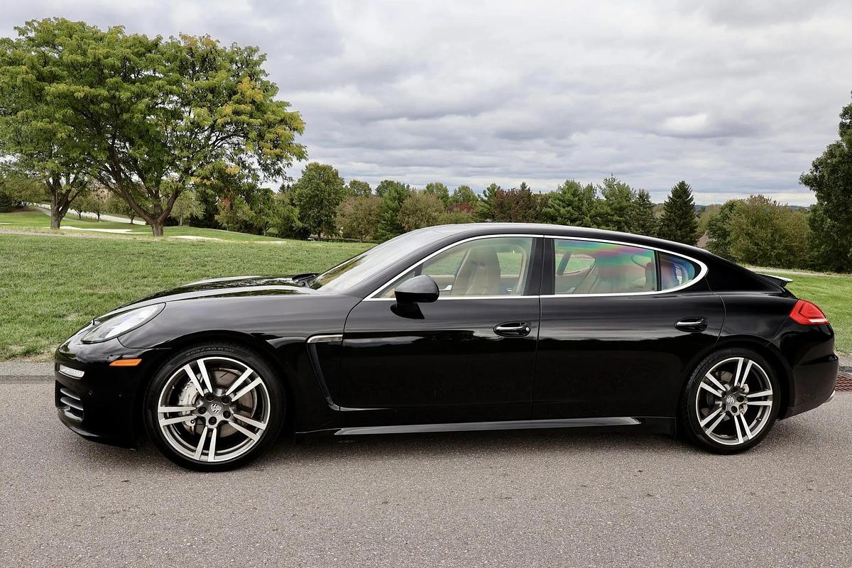 Used 2014 Porsche Panamera 4s Executive