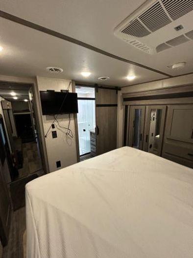 Used 2021 Keystone Raptor 415