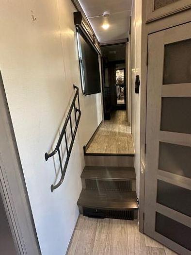 Used 2022 Keystone Montana 3781RL