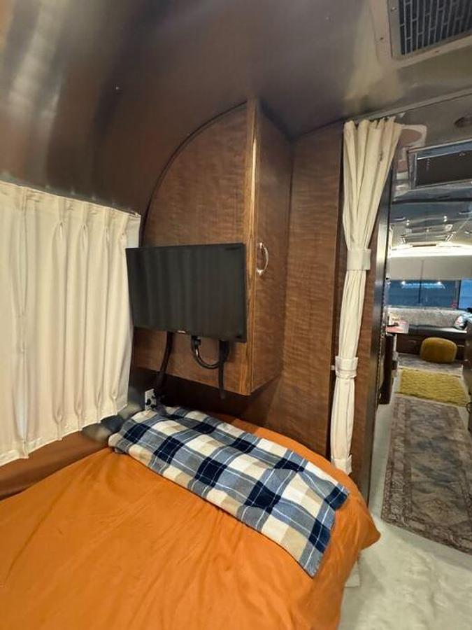 Used 2024 Airstream Globetrotter 30RB Twin