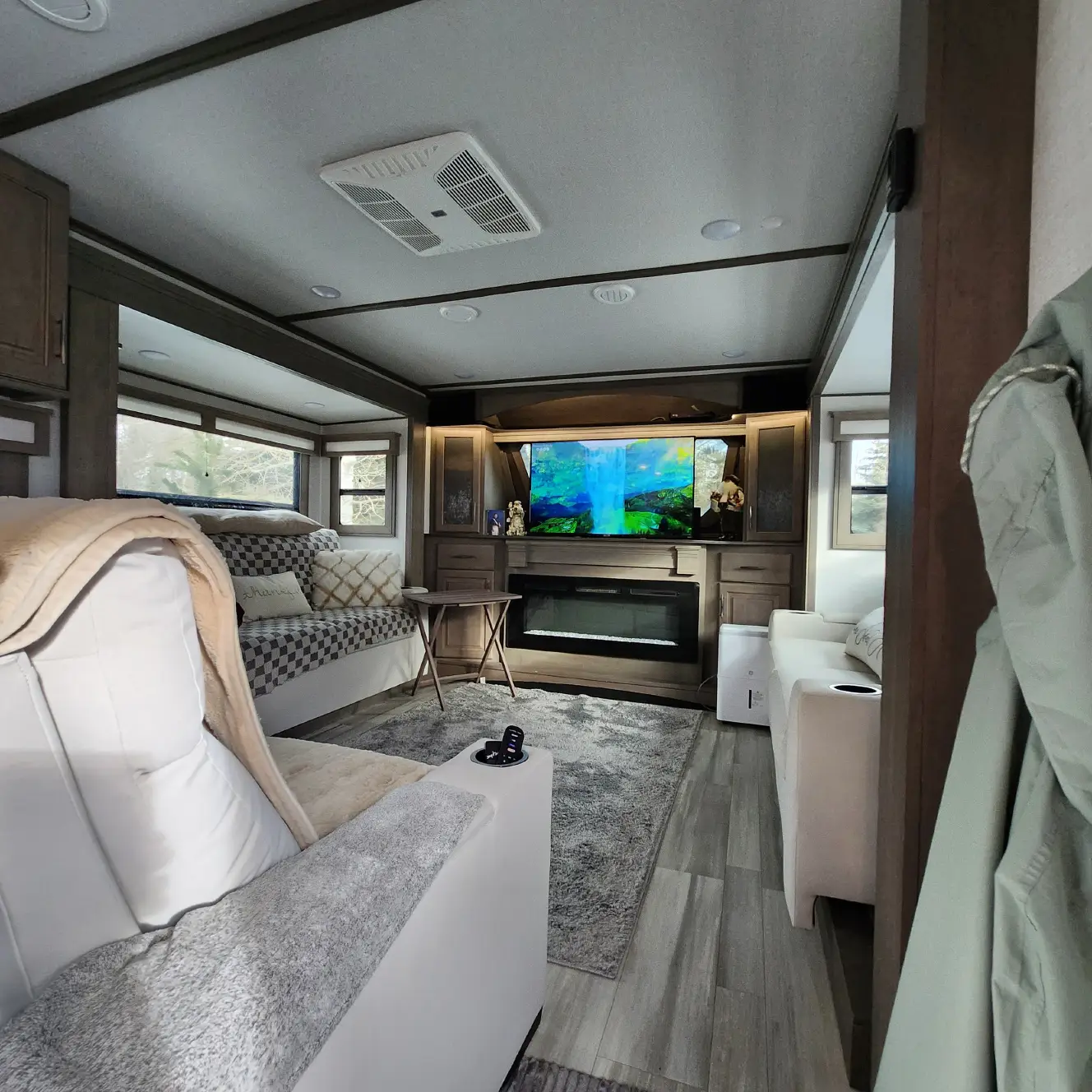 Used 2023 Grand Design Solitude 380FL