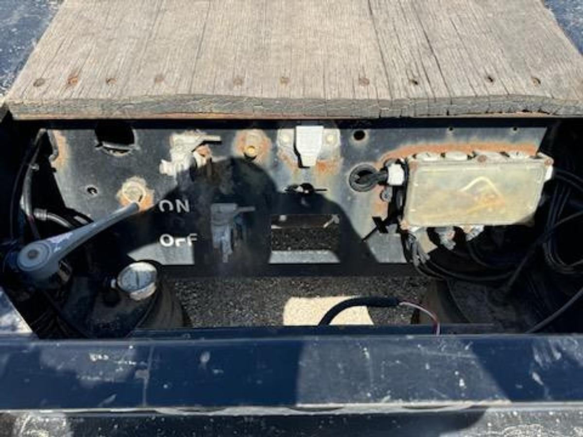 Used 2015 XL Specialized 70 MFG Lowboy Trailer