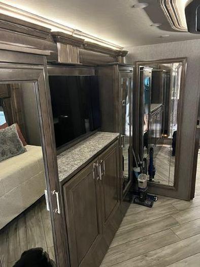 Used 2023 American Coach American Dream 45D