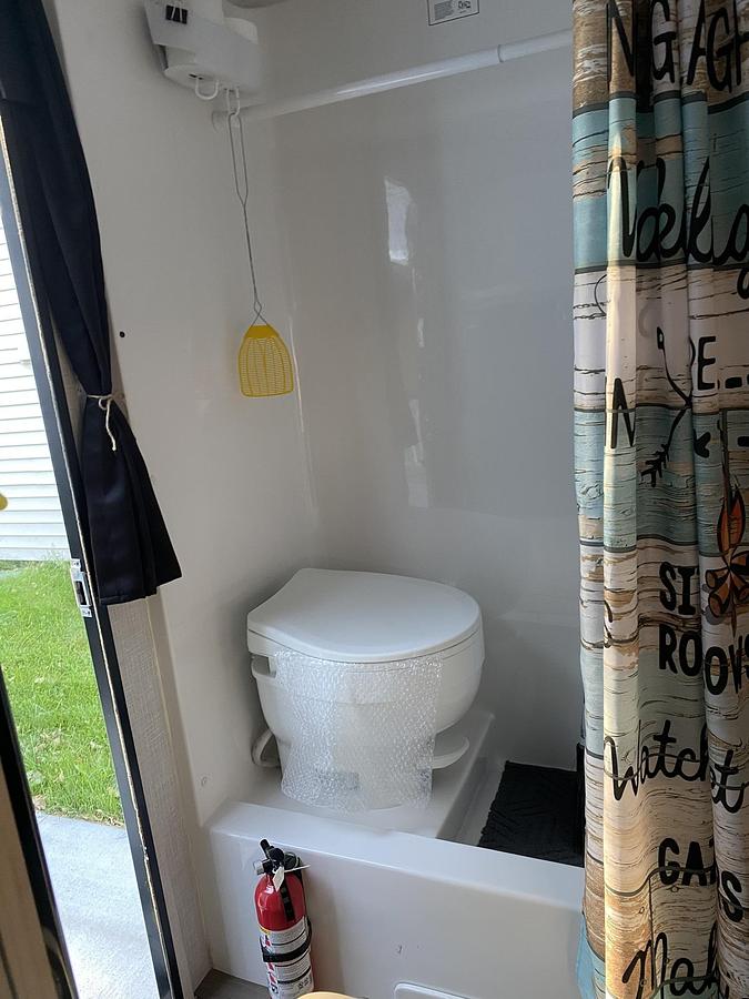 Used 2025 Bontrager 17 MB Bontrager