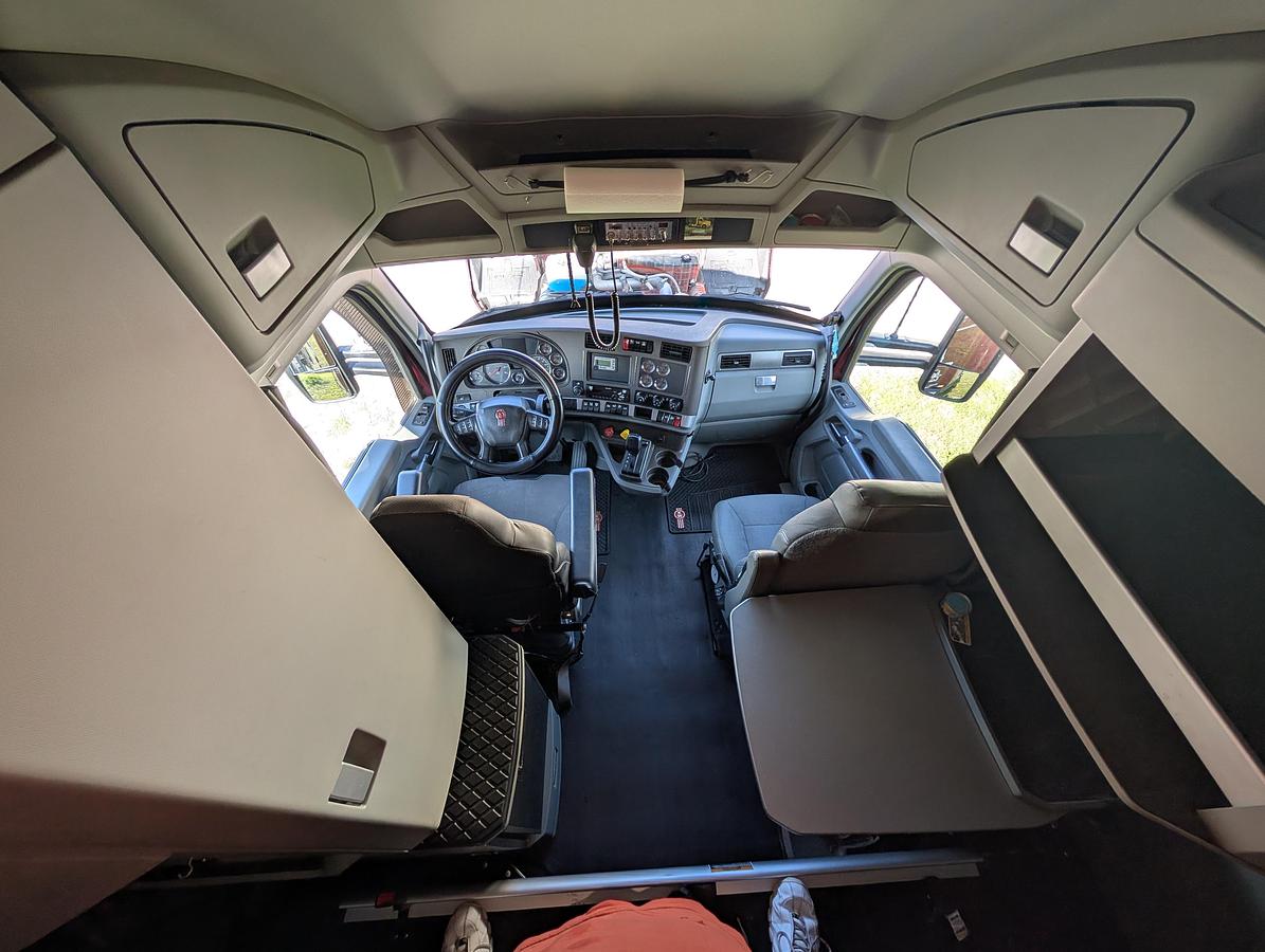 Used 2018 KENWORTH T680