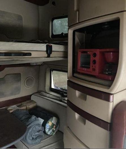 Used 2006 Volvo VT64T880