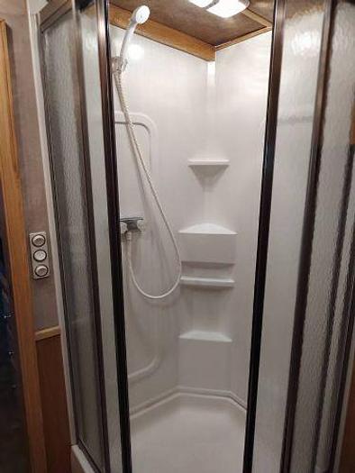 Used 2007 Platinum 3 Horse Trailer with Living Quarters