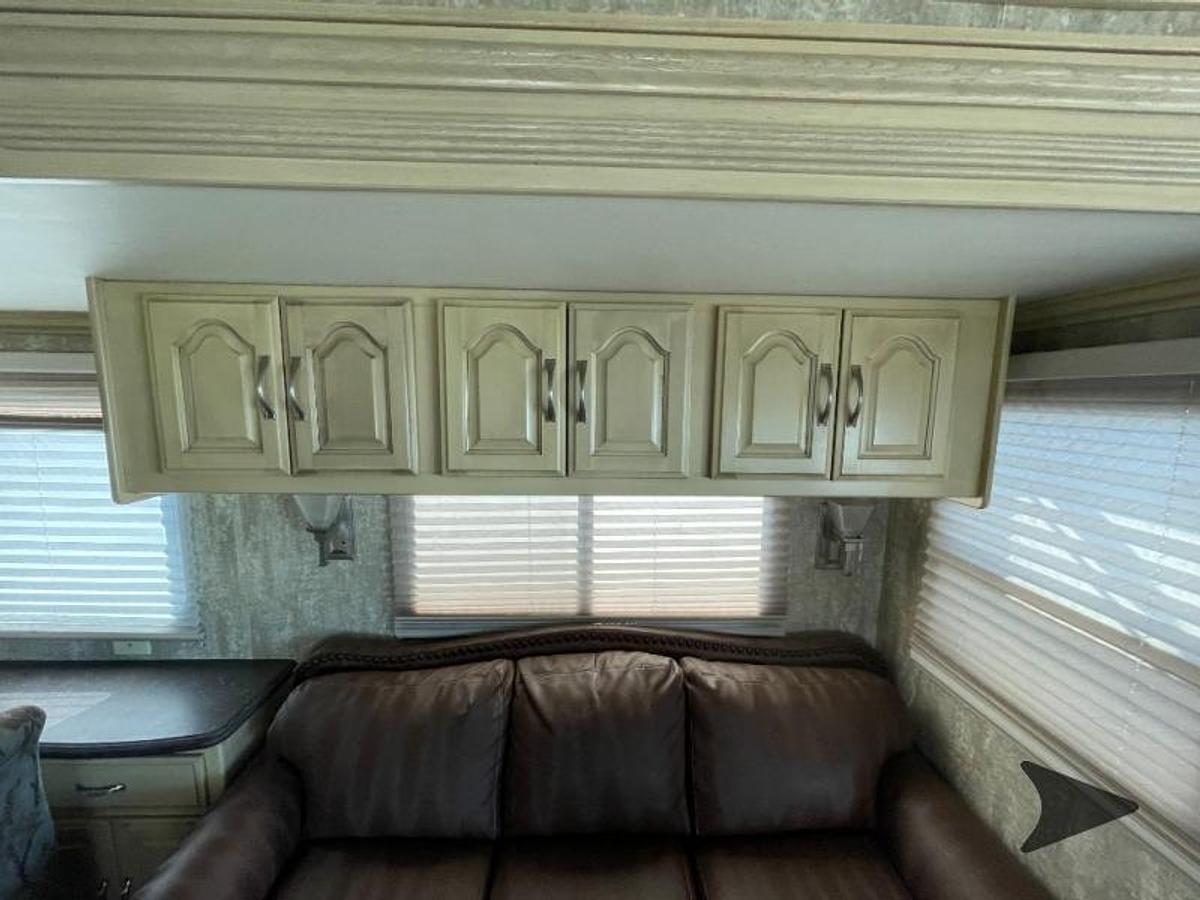 Used 2007 Coachmen RV Sportscoach Legend 40QS Class A Motorhome