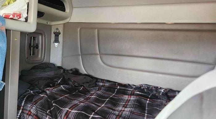 Used 2012 Peterbilt 389