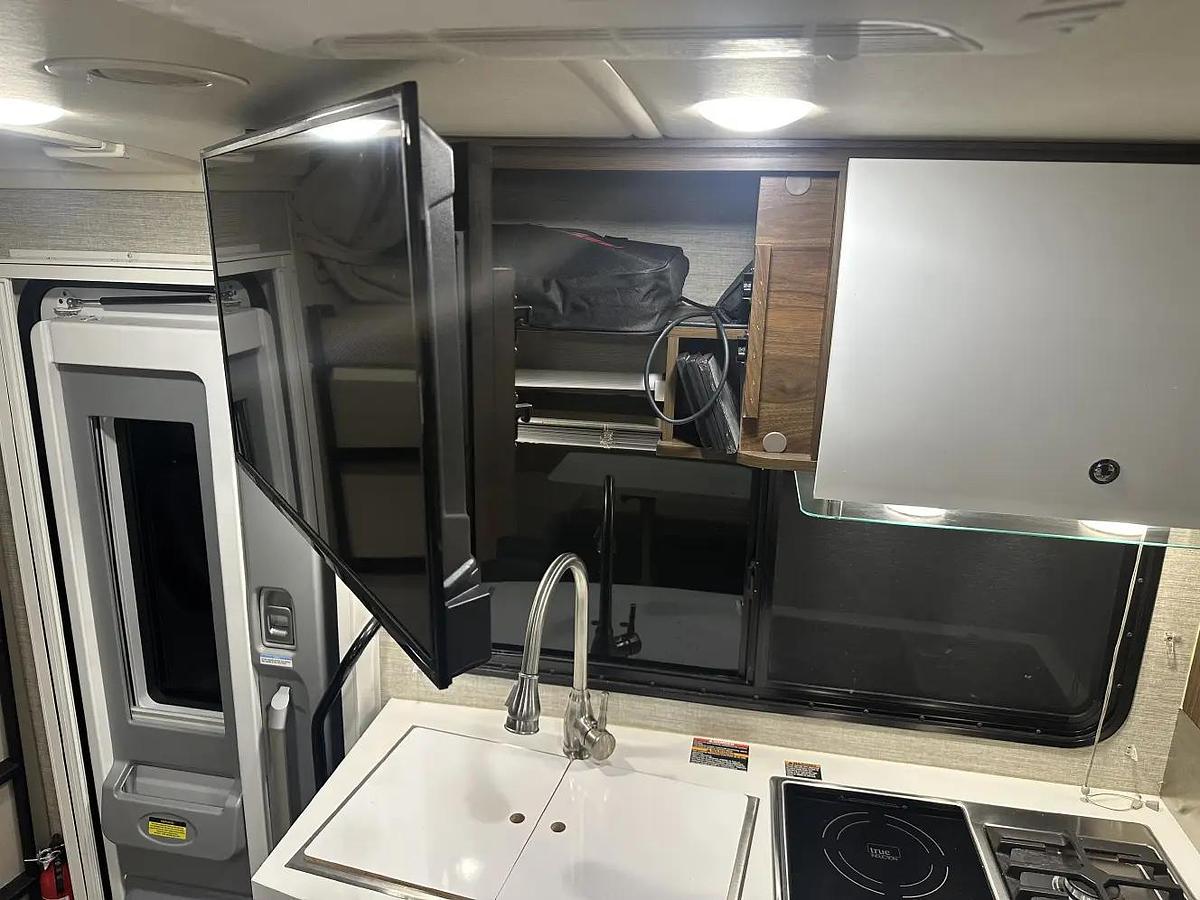 Used 2020 Winnebago View 24J