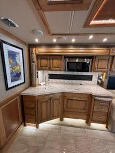 Used 2019 Tiffin Motorhomes Phaeton 40IH