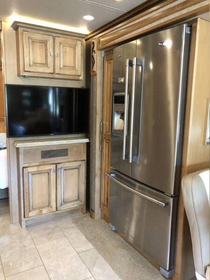 Used 2018 Tiffin Phaeton 40QBH Class A Motorhome