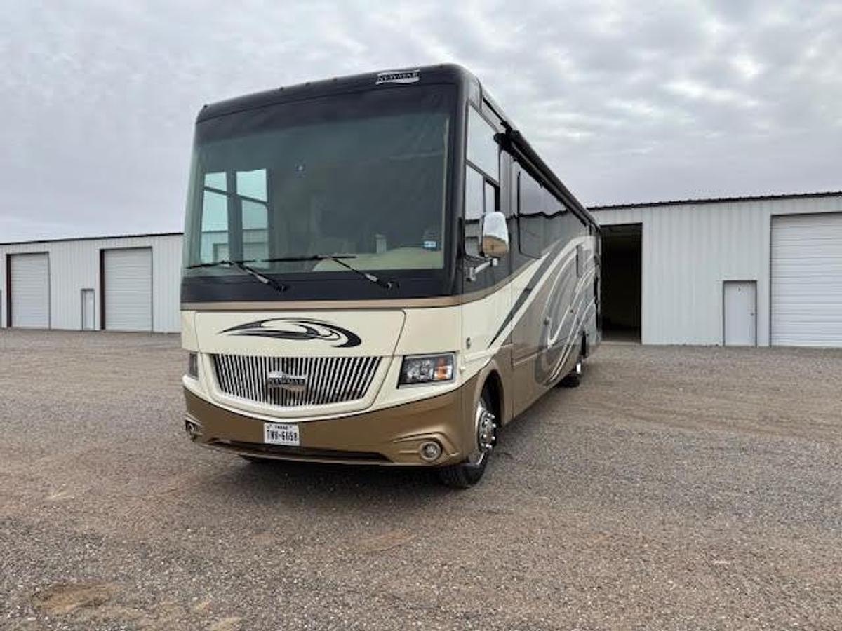 Used 2016 Newmar Canyon Star 3921 Class A Motorhome Toy Hauler