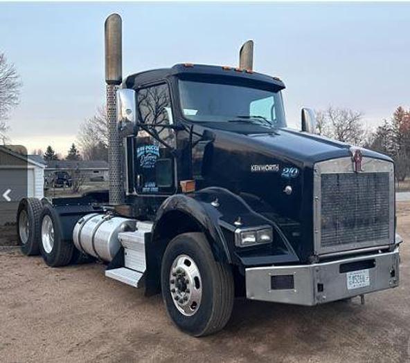 Used 2009 KENWORTH T800
