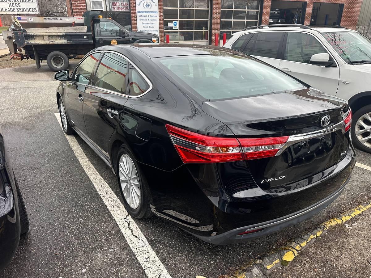 Used 2013 TOYOTA AVALON HYBRID XLE