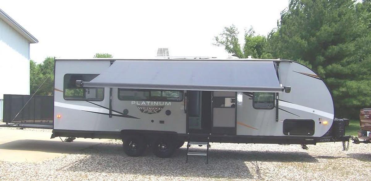 Used 2022 Forest River Wildwood-FSX 260RT Platinum Travel Trailer Toy Hauler 