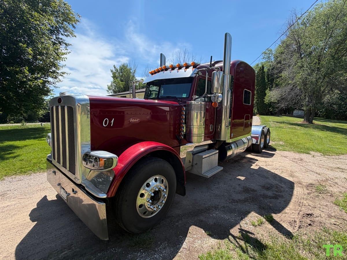 Used 2020 Peterbilt 389