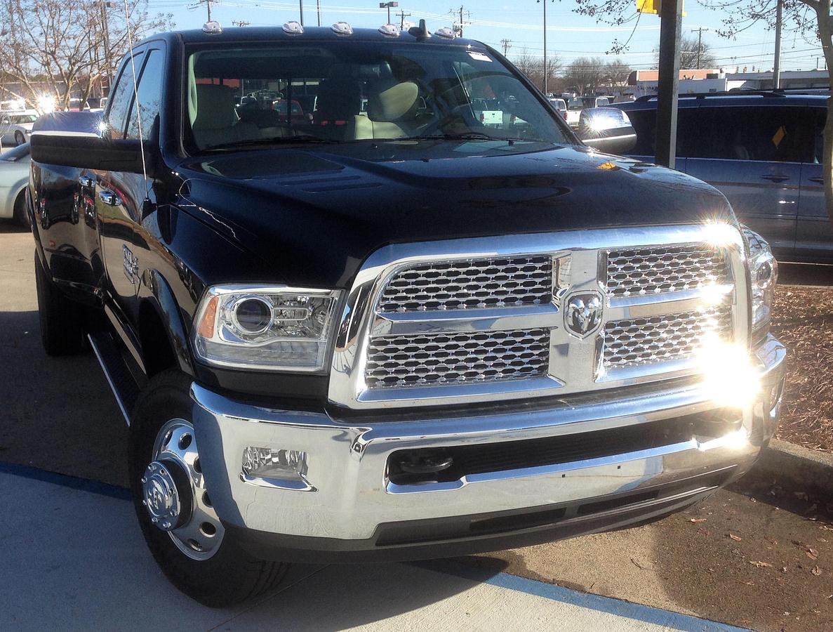 Used 2015 Crossroads Redwood 38RL