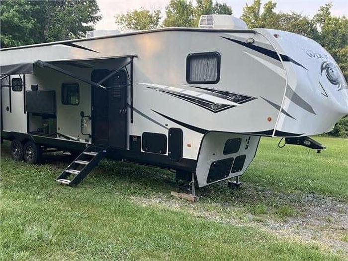 Used 2021 Forest River Cherokee Wolf Pack 365 Pack16