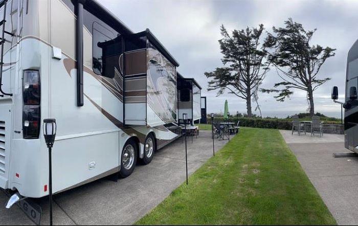 Used 2015 Winnebago Tour 42HD