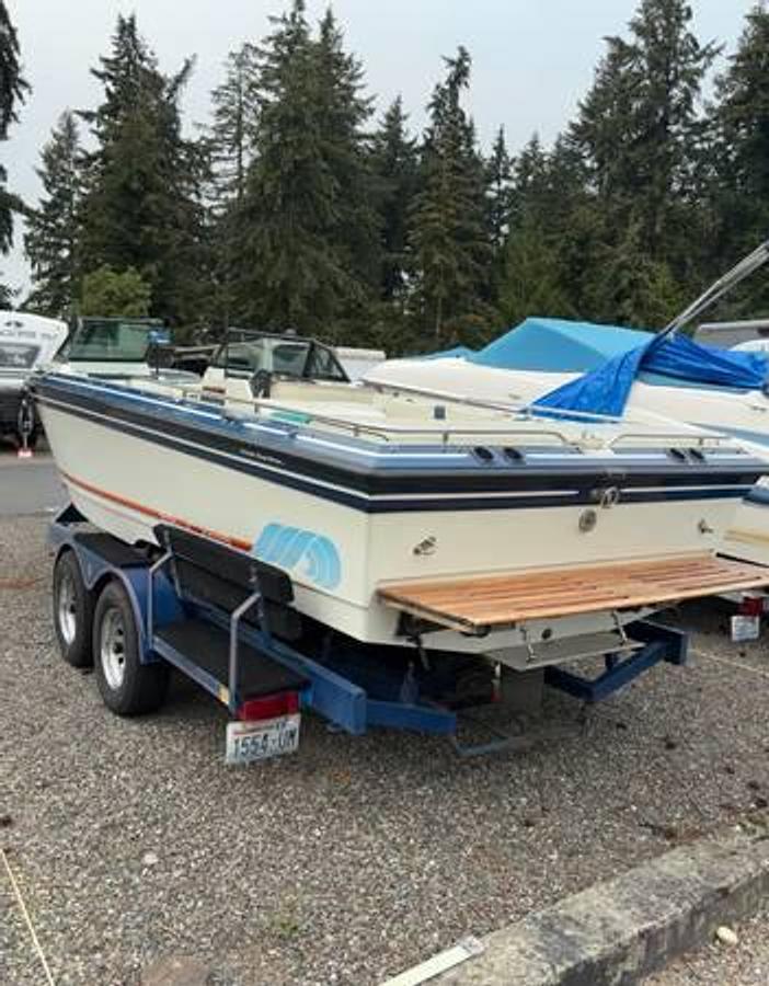 Used 1989 Supra Saltare 23' Open Bow