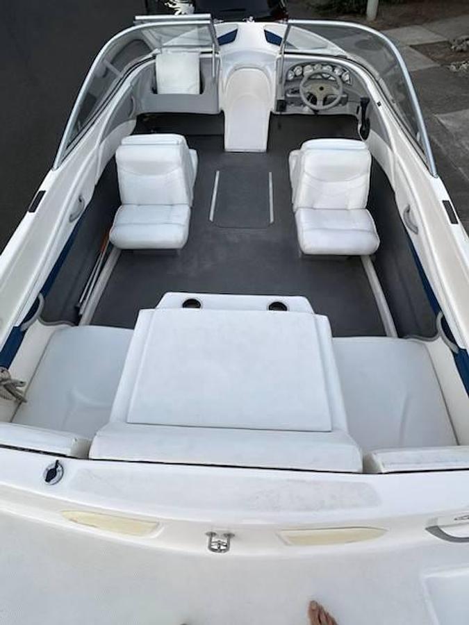 Used 2005 Bayliner 205