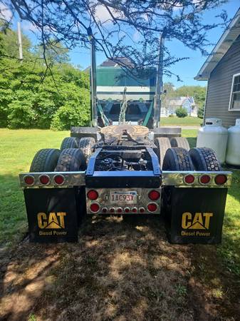Used 1984 Peterbilt 362 Double Bunk