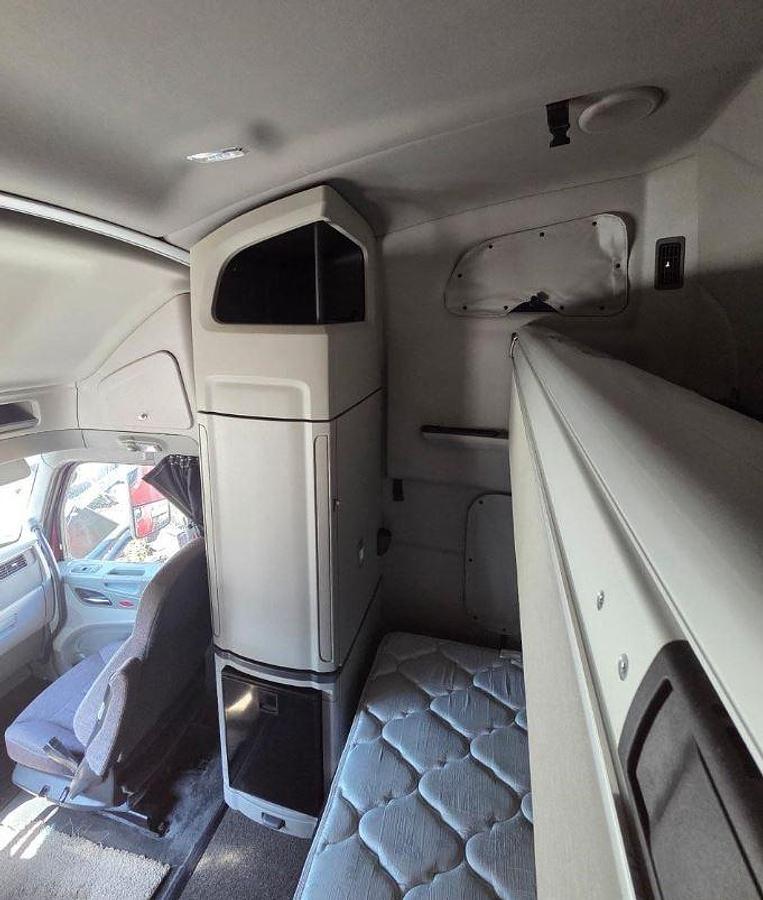 Used 2019 PETERBILT 579