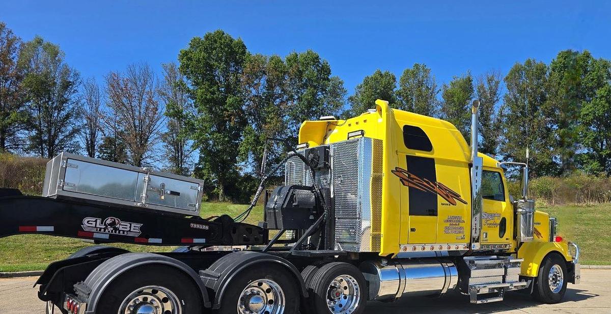Used 2015 Western Star 4900EX Sleeper Semi Truck