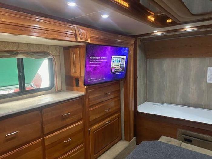 Used 2005 Holiday Rambler Navigator 45PBT