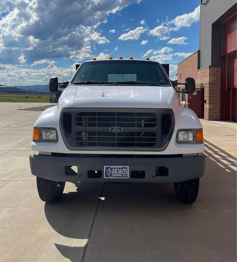 Used 2003 Ford F650 Super Duty Super Cab & Chassis XLT Cab & Chassis 4D