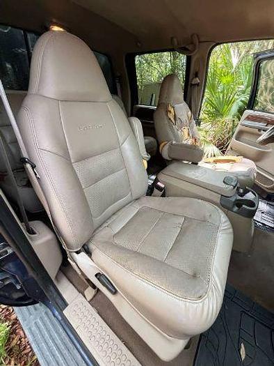 Used 2001 Ford Super Duty F-250 Lariat Flatbed