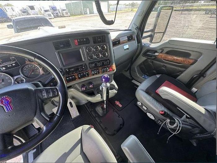 Used 2020 KENWORTH W990