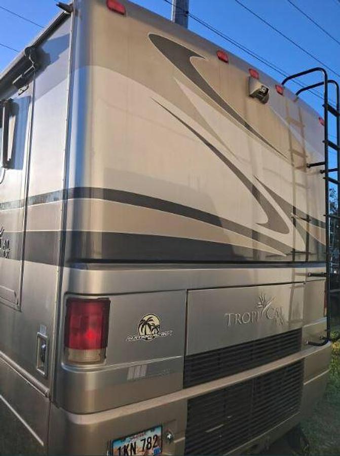 Used 2007 National TROPICAL 391LX Class A Motorhome