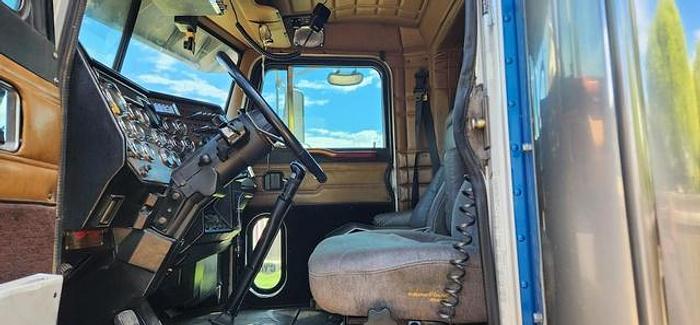 Used 1998 Peterbilt 379 EXHD