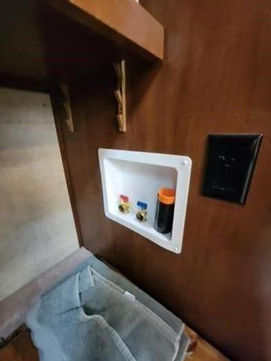 Used 2015 Heartland Bighorn 3875FB