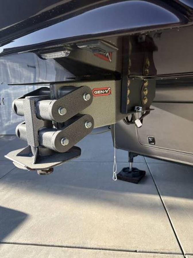 Used 2023 Luxe Elite 44FL Fifth Wheel